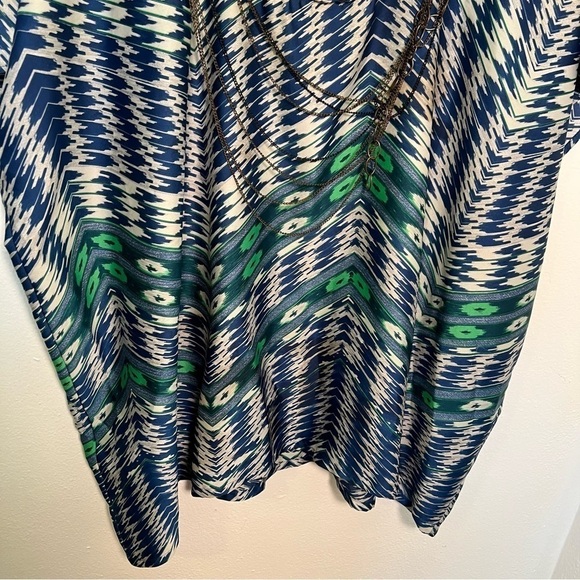 Collective Concepts Poncho Blouse Blue Geometric - Picture 4 of 13